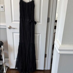 Vera Wang Black Lace Evening Gown